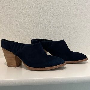 BNWOB Anthropologie Jeffrey Campbell Velvet Mules